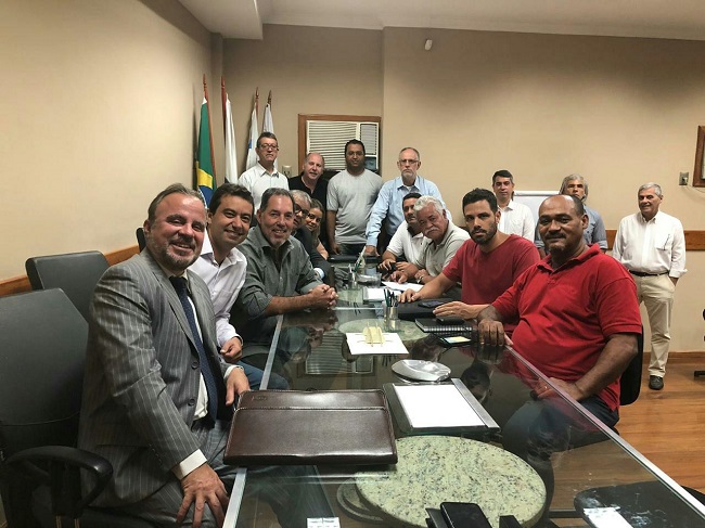 SINDICATOS FILIADOS À FEDERAÇÃO DOS VIGILANTES ASSINAM CONVENÇÃO
