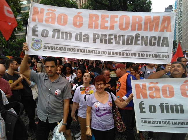 SINDICATO DOS VIGILANTES VAI AS RUAS CONTRA A REFORMA DA PREVIDÊNCIA