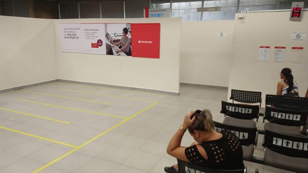 SANTANDER MAIS UMA VEZ TENTA BURLAR AS LEIS DO PAÍS